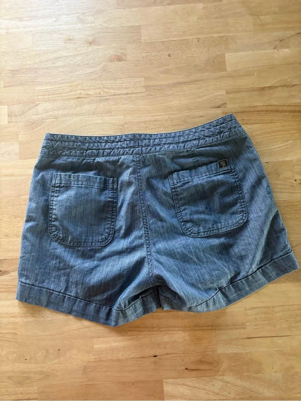 The north face shorts